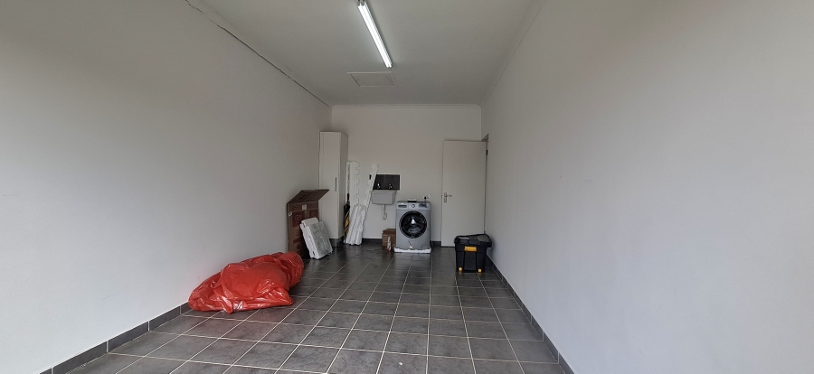 2 Bedroom Property for Sale in Beacon Bay Eastern Cape